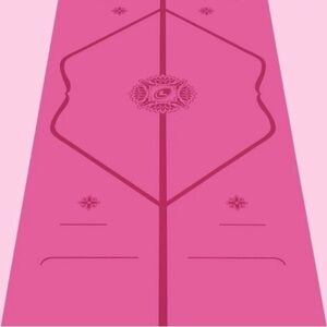 Liforme Expressions Travel Yoga Mat - Gratitude Pink